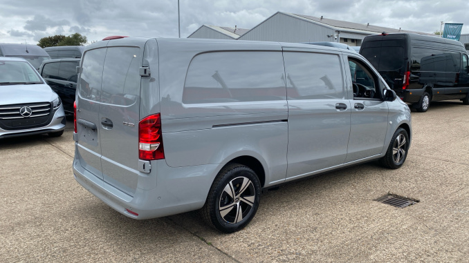 Mercedes-Benz Vito L3 Diesel Rwd 119CDI Select Van 9G-Tronic - Image 9